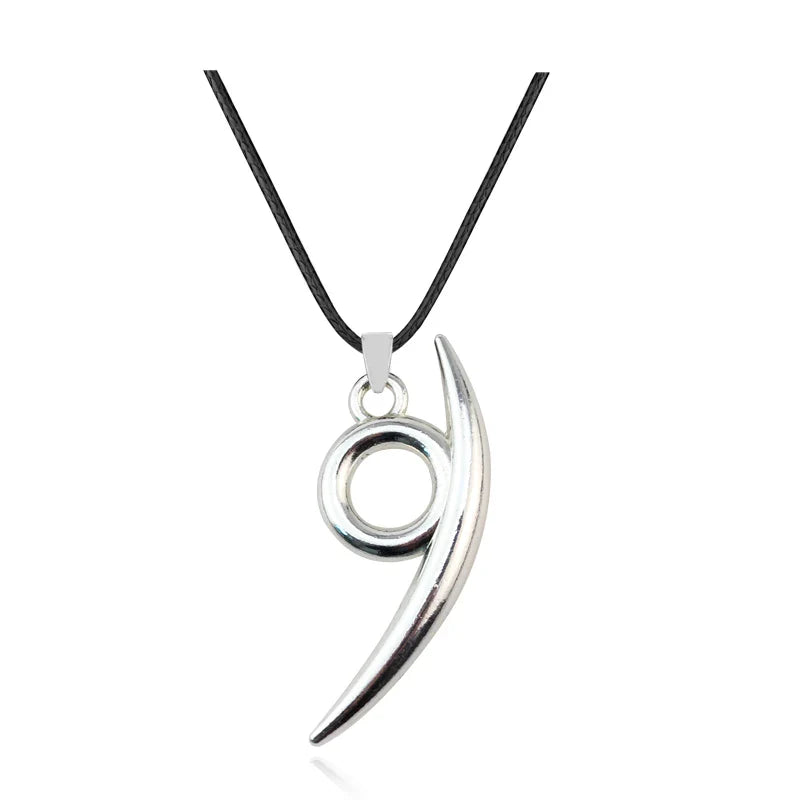 Uchiha Itachi Necklace – Cosplay 3 Loops Choker for Fans and Collectors