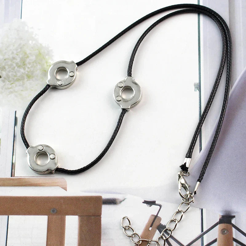 Uchiha Itachi Necklace – Cosplay 3 Loops Choker for Fans and Collectors